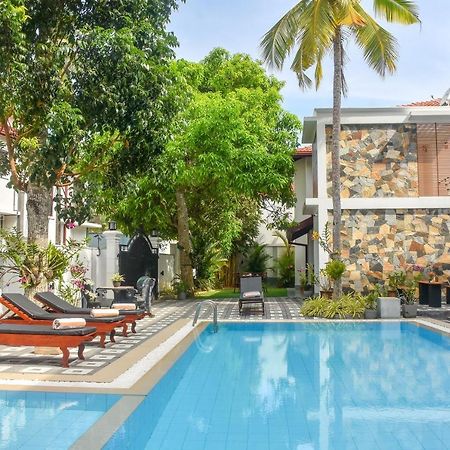 Villa De White Sambur Хиккадува Экстерьер фото