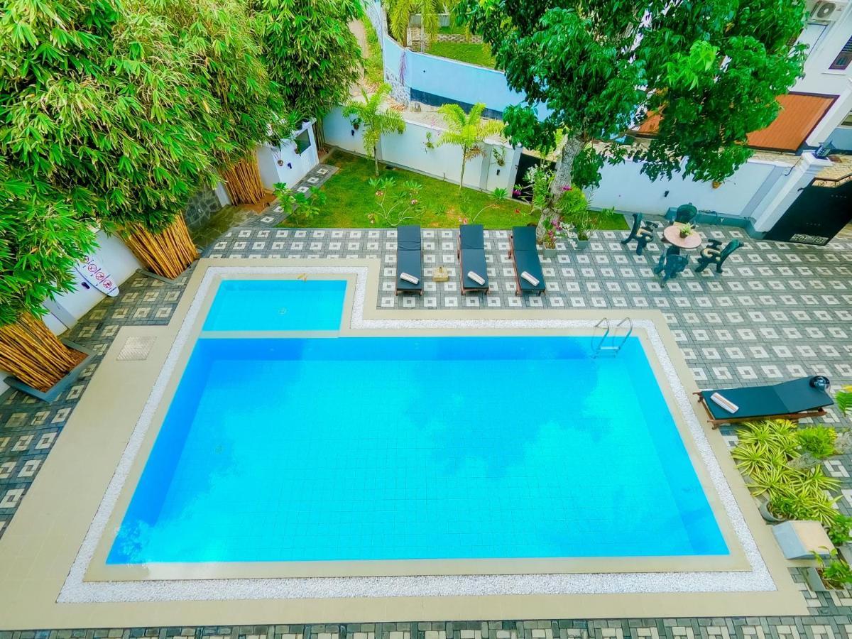 Villa De White Sambur Хиккадува Экстерьер фото