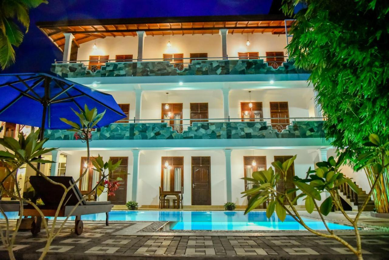Villa De White Sambur Хиккадува Экстерьер фото